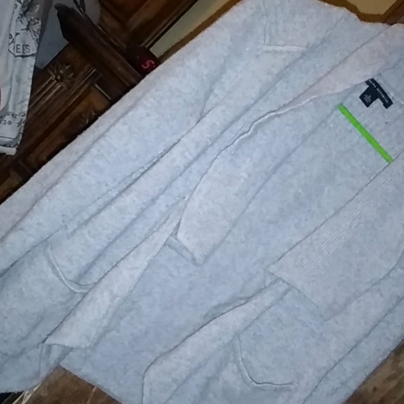 Throw over, when your cold perfectly new. - Picture 3 of 4